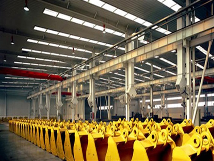 无锡徐工集团挖掘机装配车间